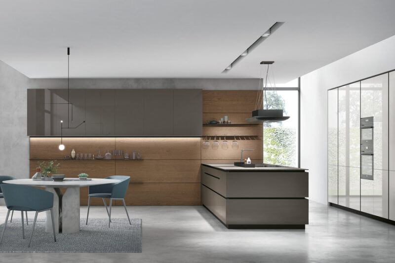 Modern kitchen with dining area